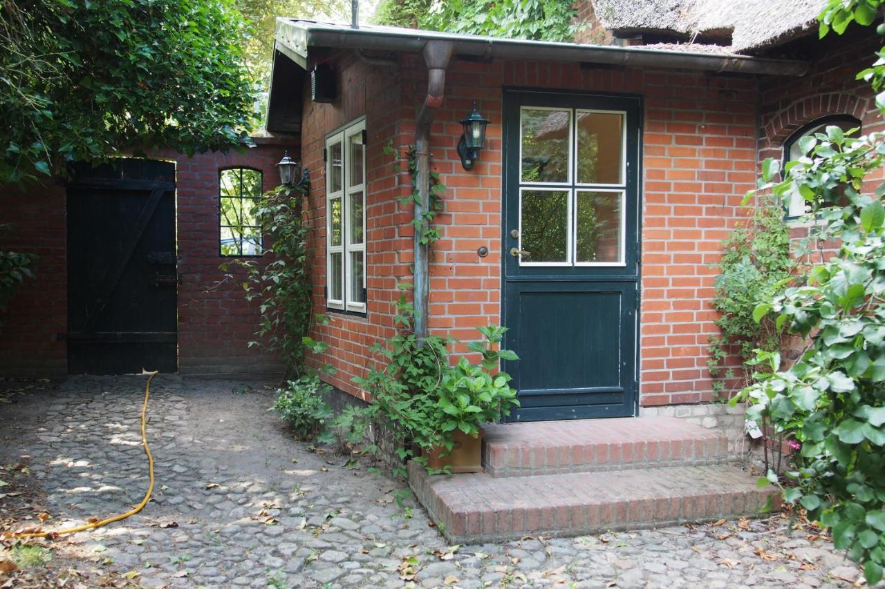 Ferien In Einem Historischen Mit Garten Mohnsen