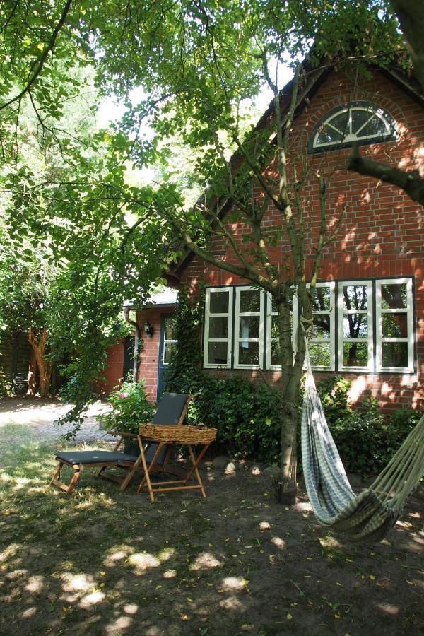 Ferien In Einem Historischen Mit Garten Apartment Mohnsen