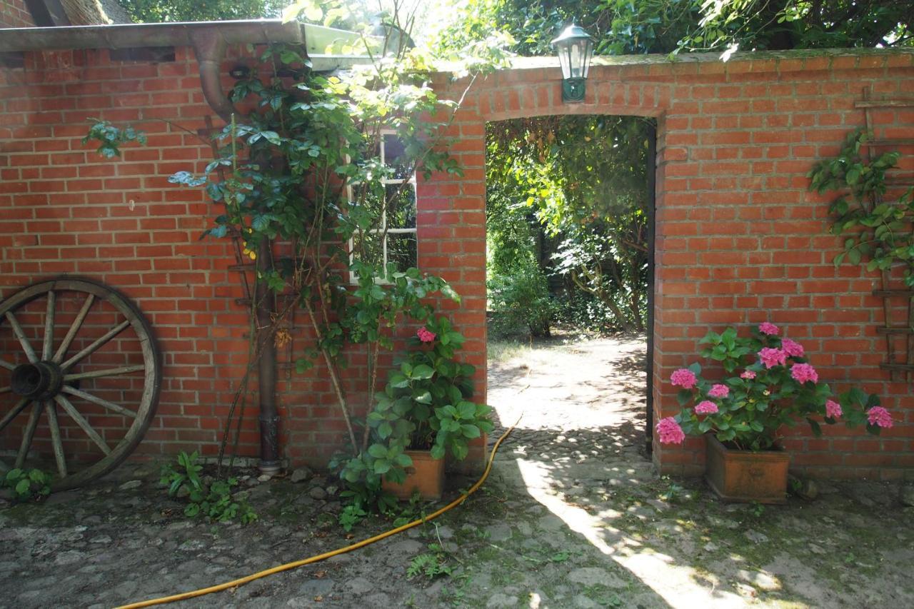 Ferien In Einem Historischen Mit Garten Apartment *